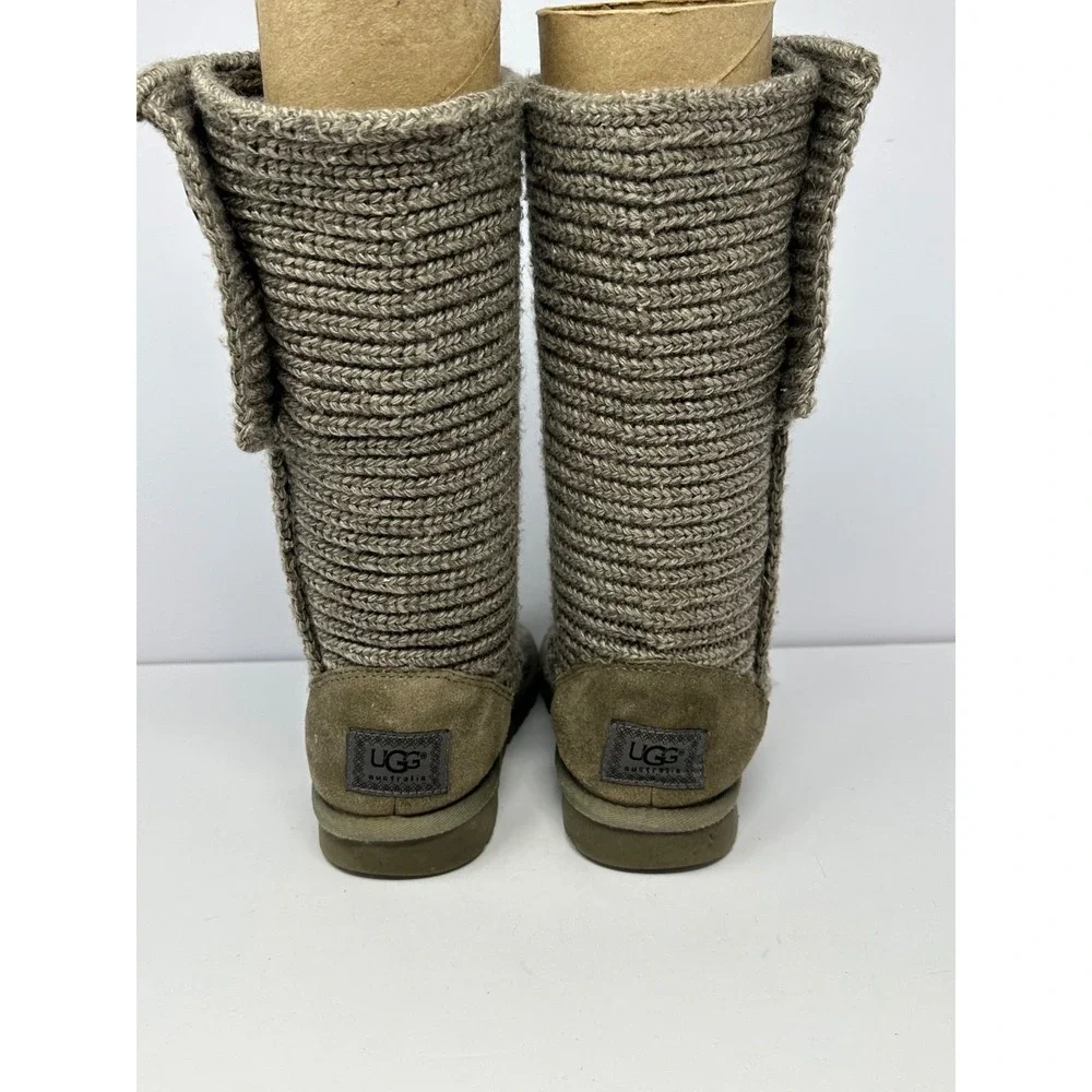 UGG australia classic